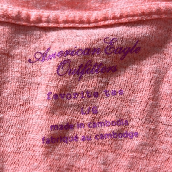 Set of two American Eagle, V-neck T-shirts. Great condition no stains or tears. - Picture 5 of 5